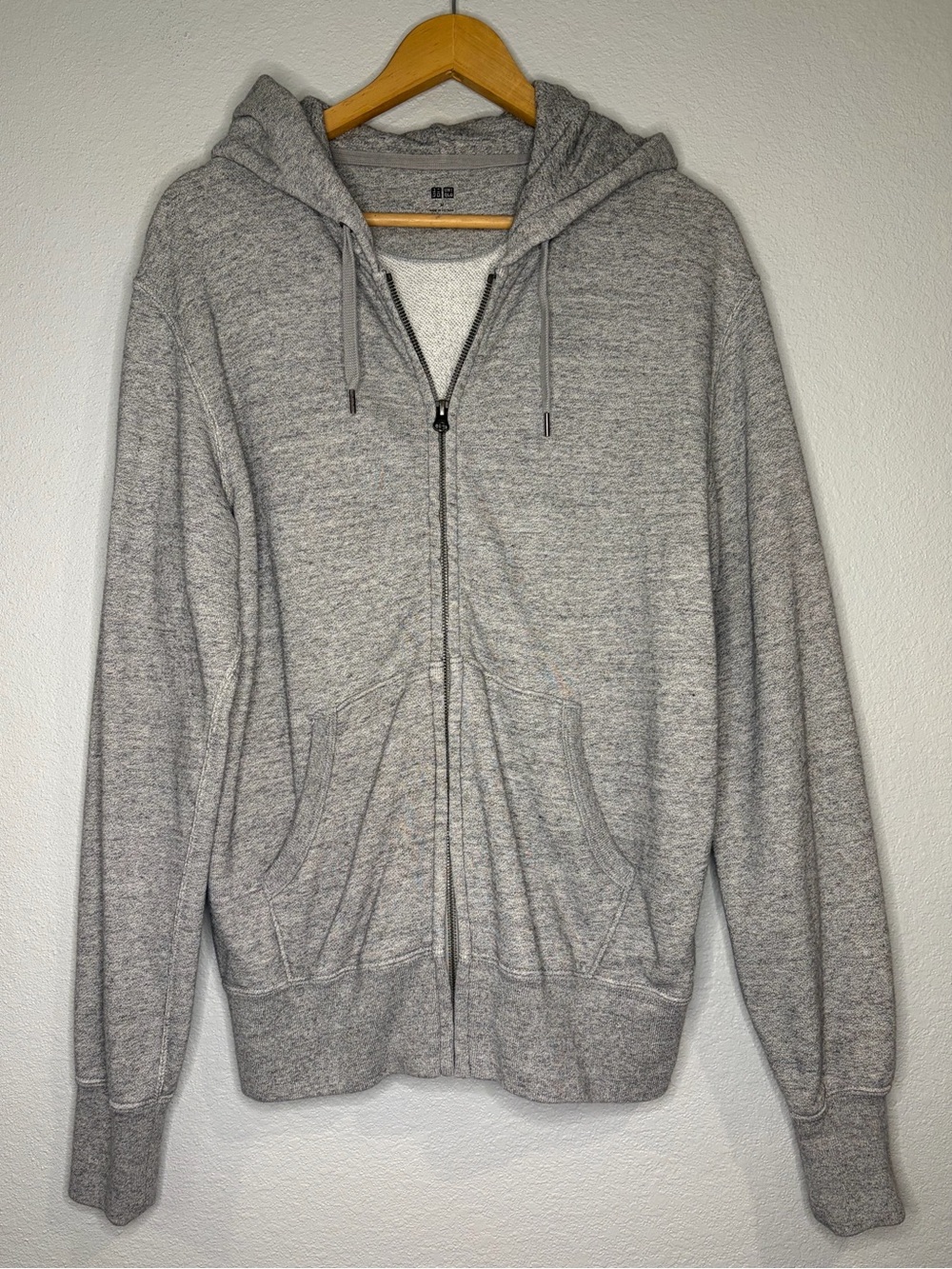 Uniqlo zip front hoodie hooded sweatshirt heather gray M